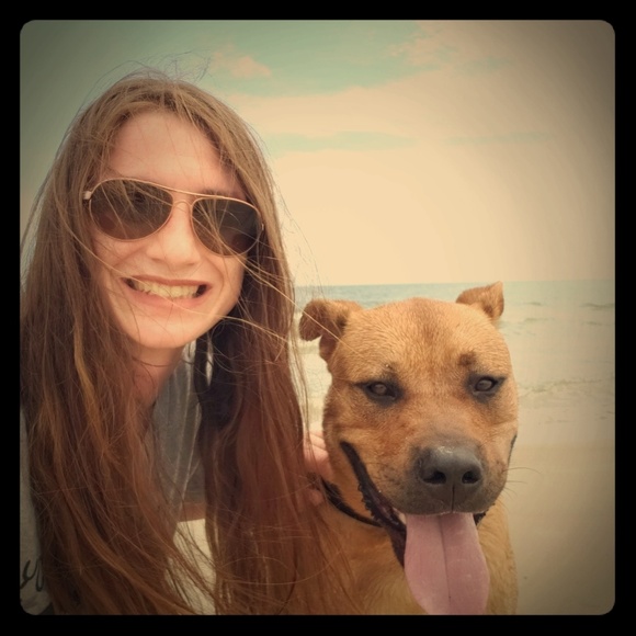 Brittany Lipscomb - Picture 1 of 5